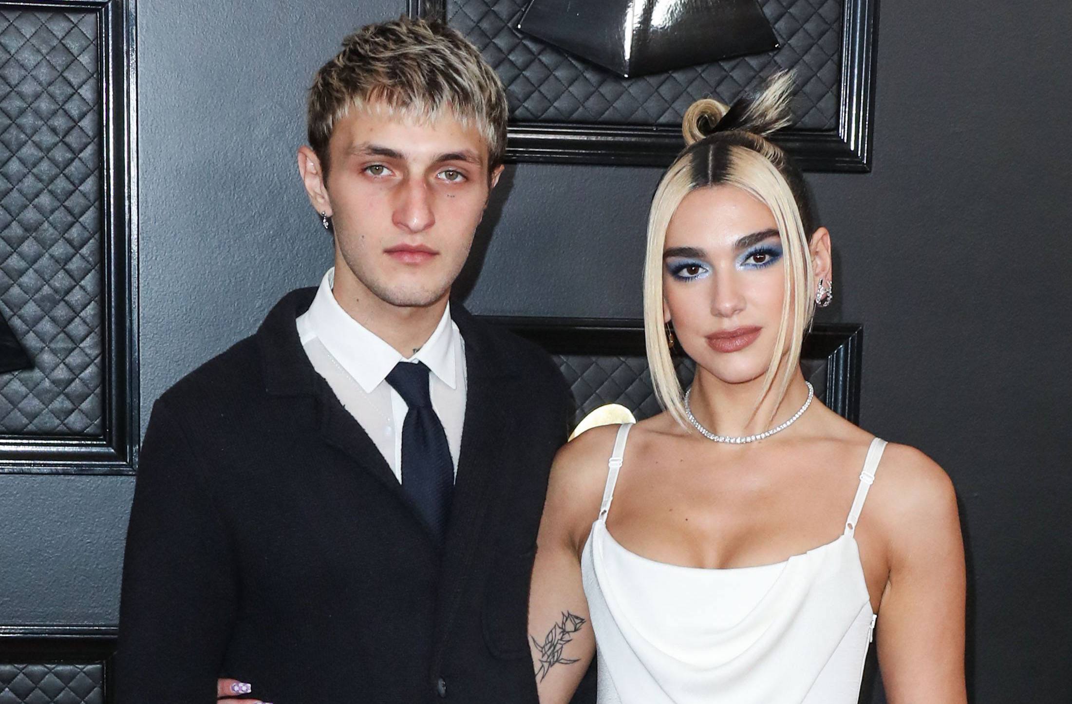 Дуа Липа и Анвар Хадид расстались